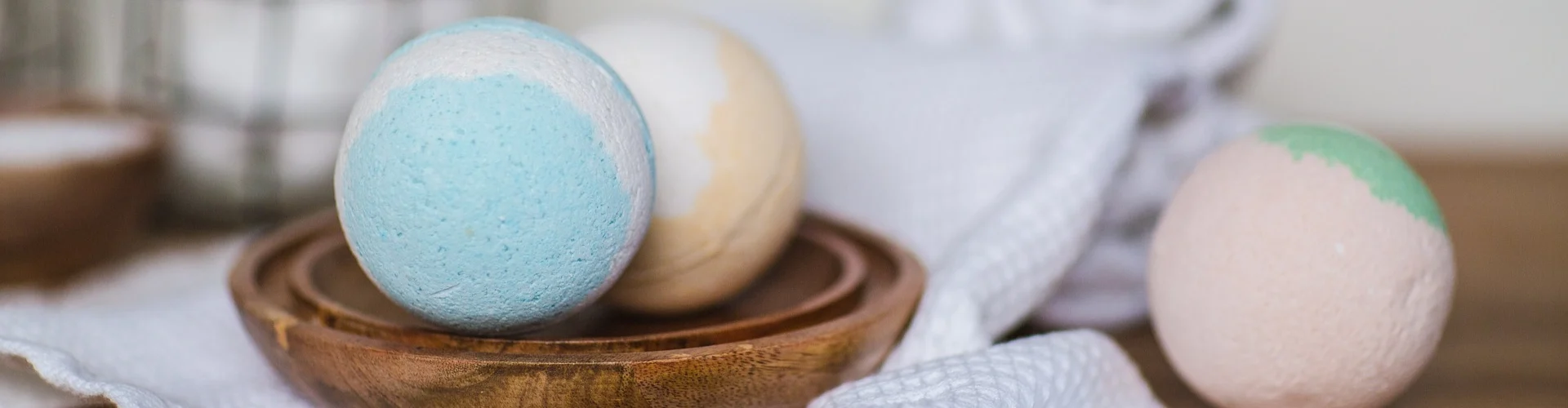 Can You Put a Bath Bomb in a Hot Tub? Understanding the Basics