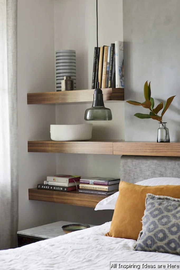 Choosing the Right Shelf Style for Your Bedroom