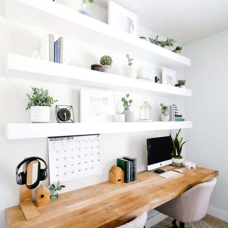 Choosing the Right Wooden Shelf Style for Your Workspace Décor