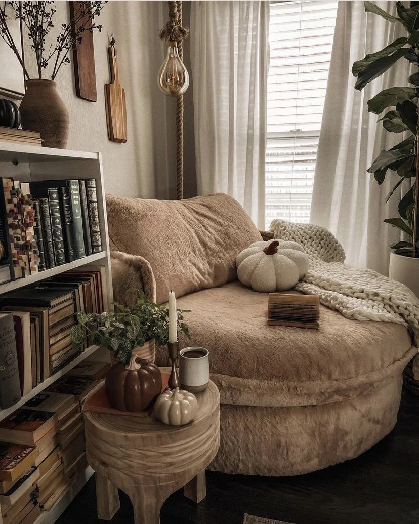 Cozy Apartment Décor with Soft Textures: The Foundations