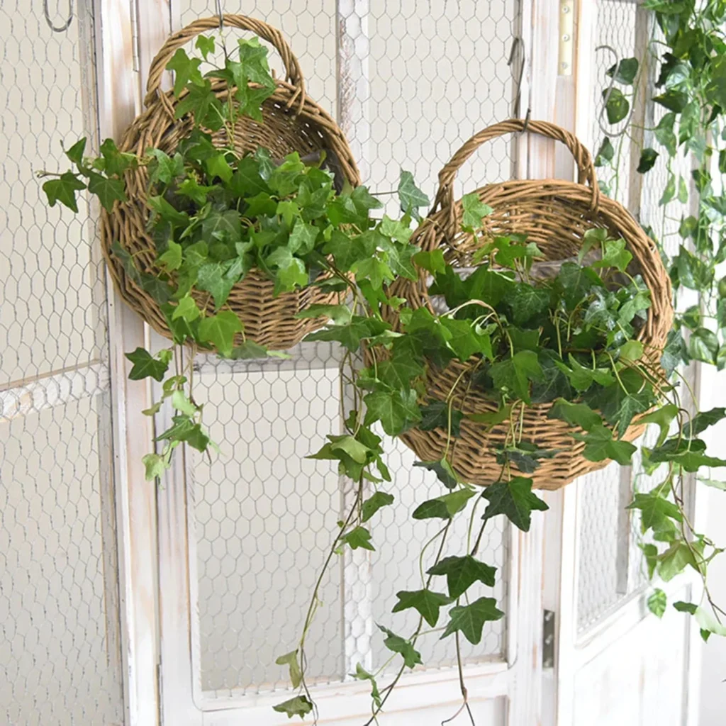 Creating zones: How to arrange woven plant baskets for functional balcony décor with woven plant baskets