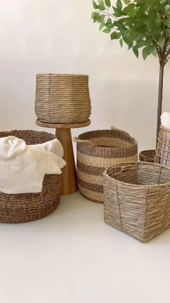 home décor with natural woven baskets: Choosing Materials and Weave Patterns