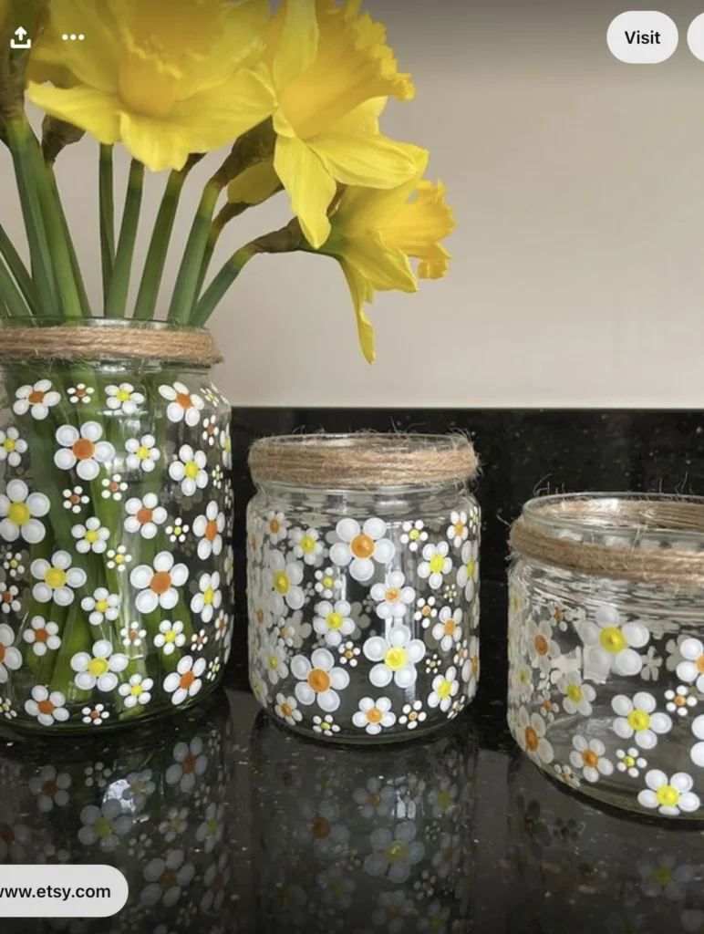 Integrating glass jars with other décor trends