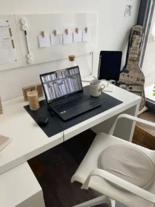 minimalist home office styling: defining the concept