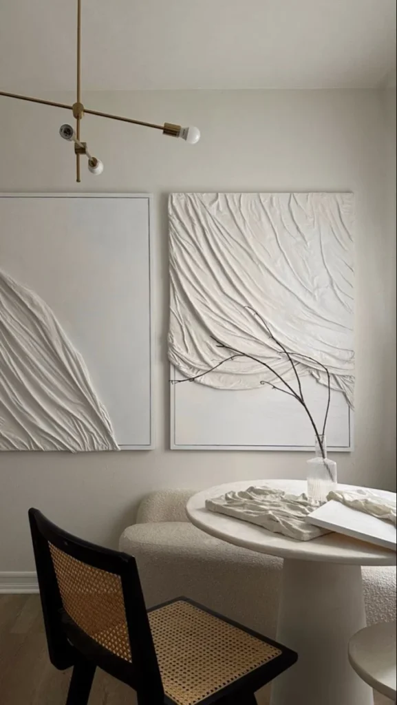 Mixing Textures and Materials in Modern Canvas Wall Décor Ideas