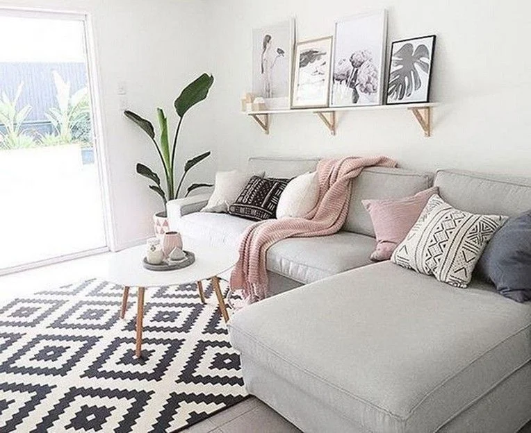 Simple Sofa Styling Ideas for Small Spaces