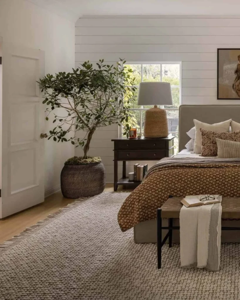 Soft Cozy Bedroom Design Ideas: Layering Textiles for Warmth
