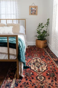 Understanding the Basics of Small Bedroom Rug Styling Ideas