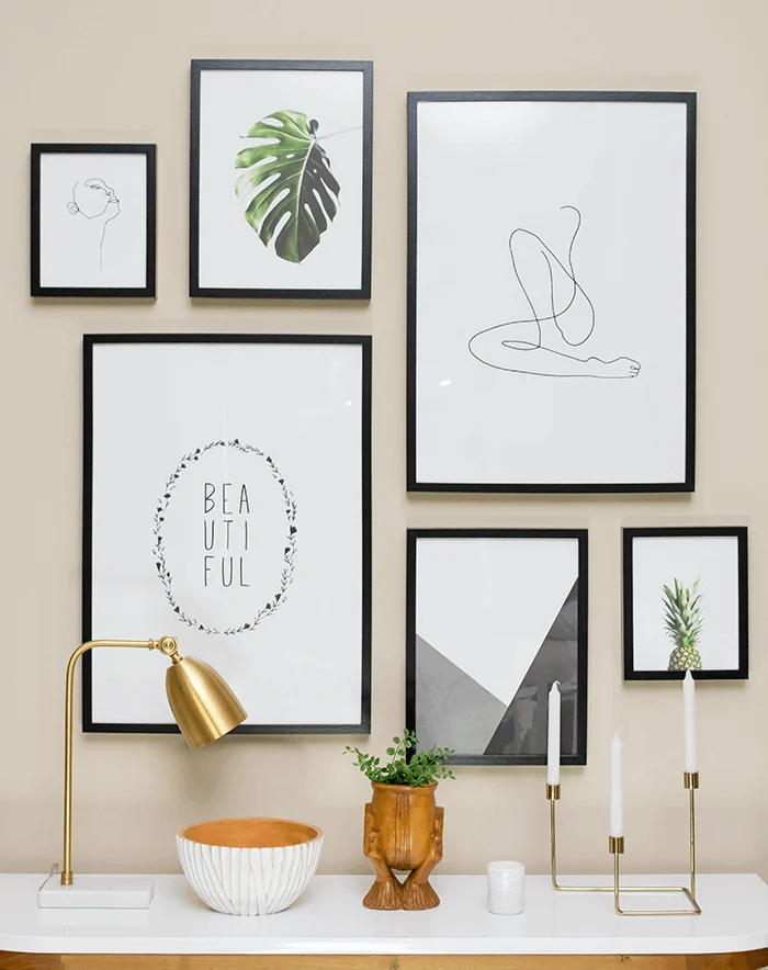 Understanding the Basics of wall décor with minimal gallery layout