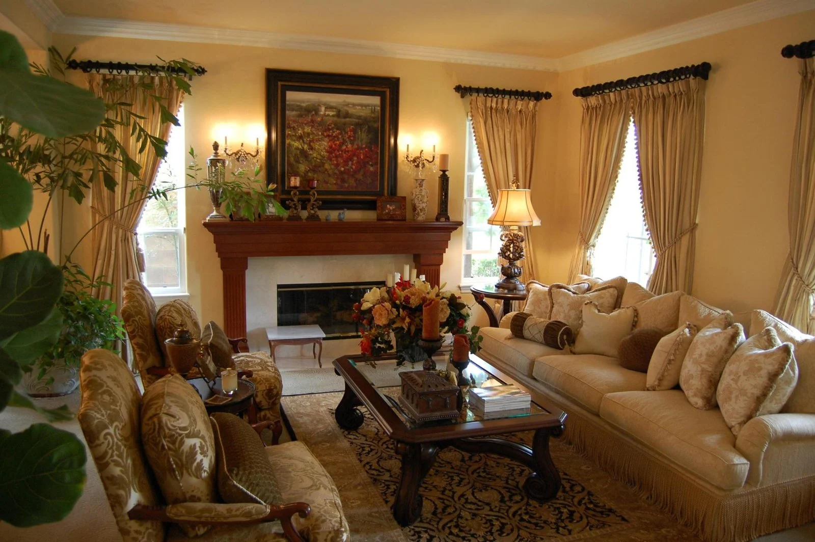 What Are the Different Styles of Home Decor? Classic & Traditional