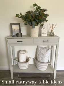 Why a Small Console Table Works Best for Hallway Décor with Small Console Table