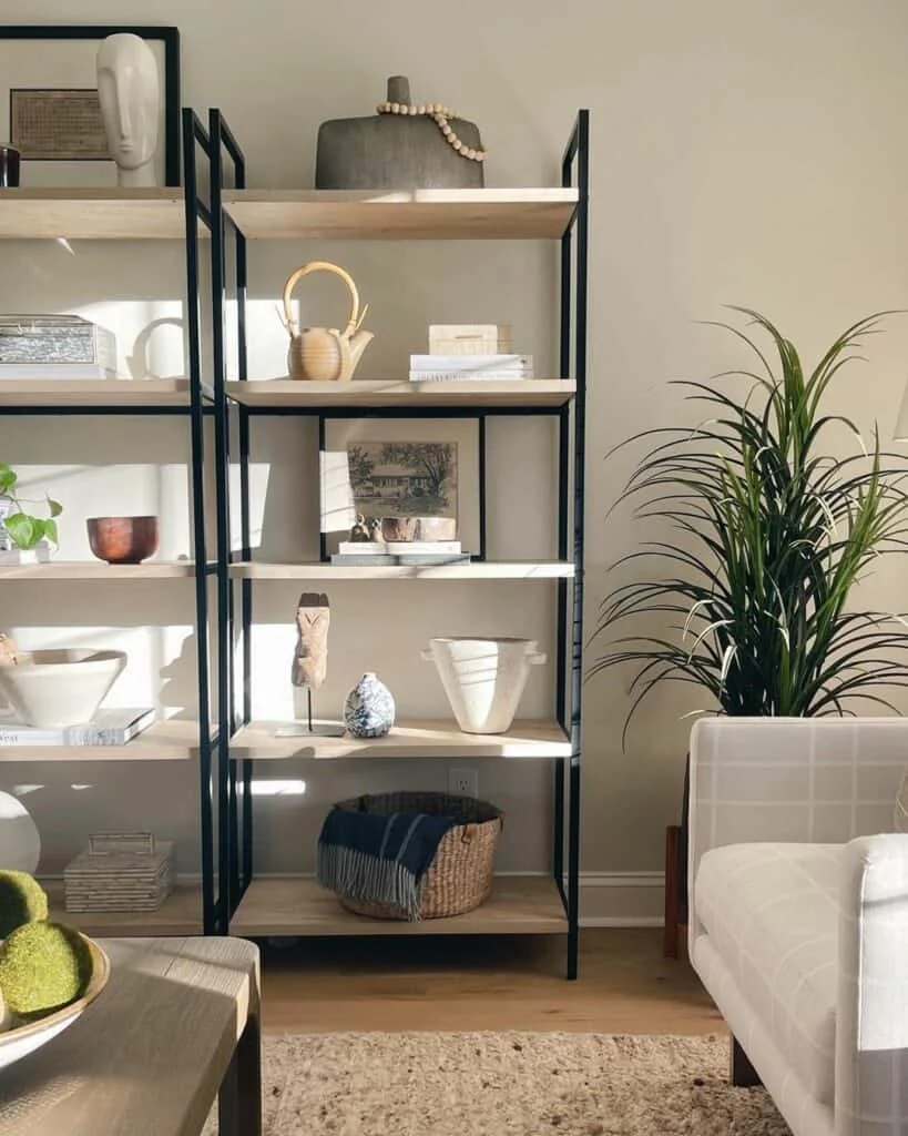 Why Choose Home Décor with Natural Wood Shelves?