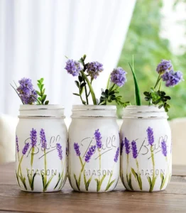 Why DIY décor with painted glass jars works in any room