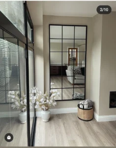 Why hallway décor with minimal mirror frames works