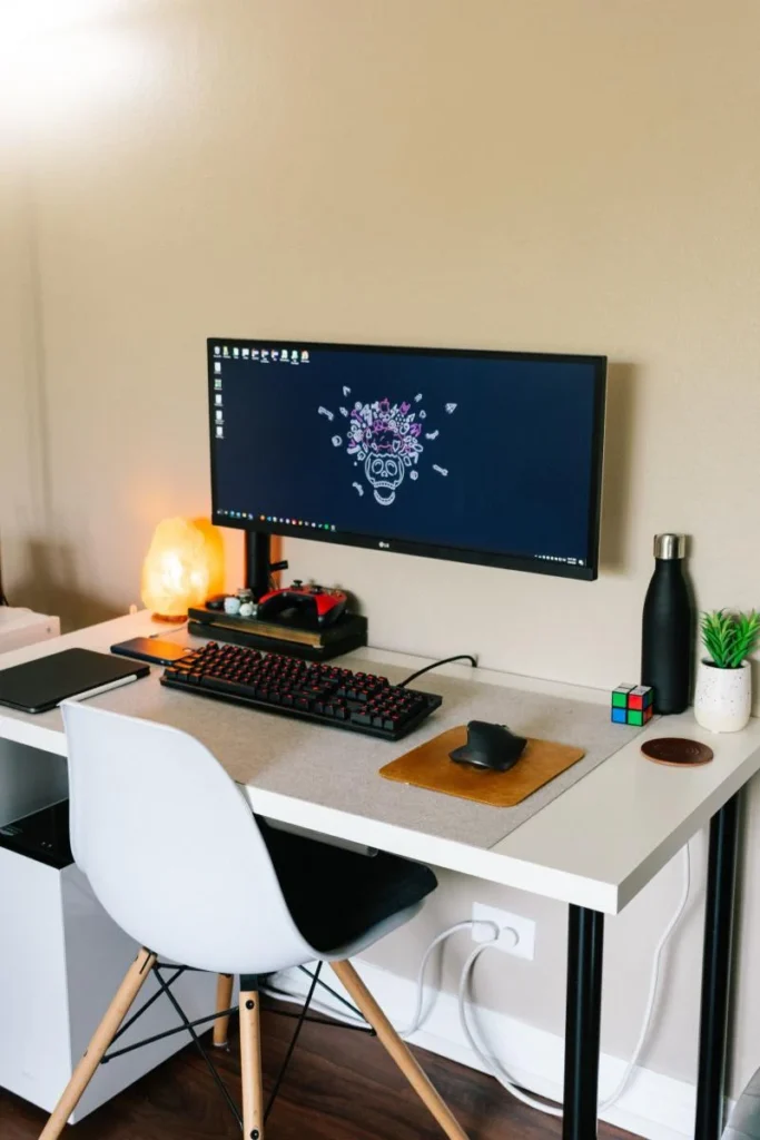 Why Simple Desk Setup Inspiration Matters