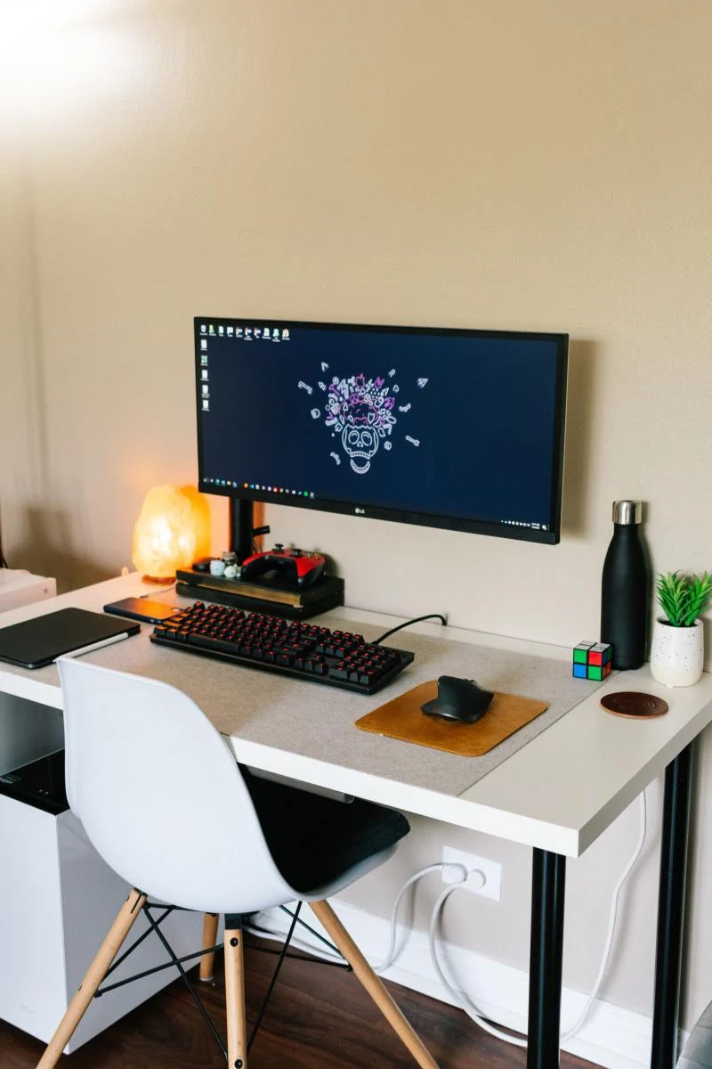 Why Simple Desk Setup Inspiration Matters