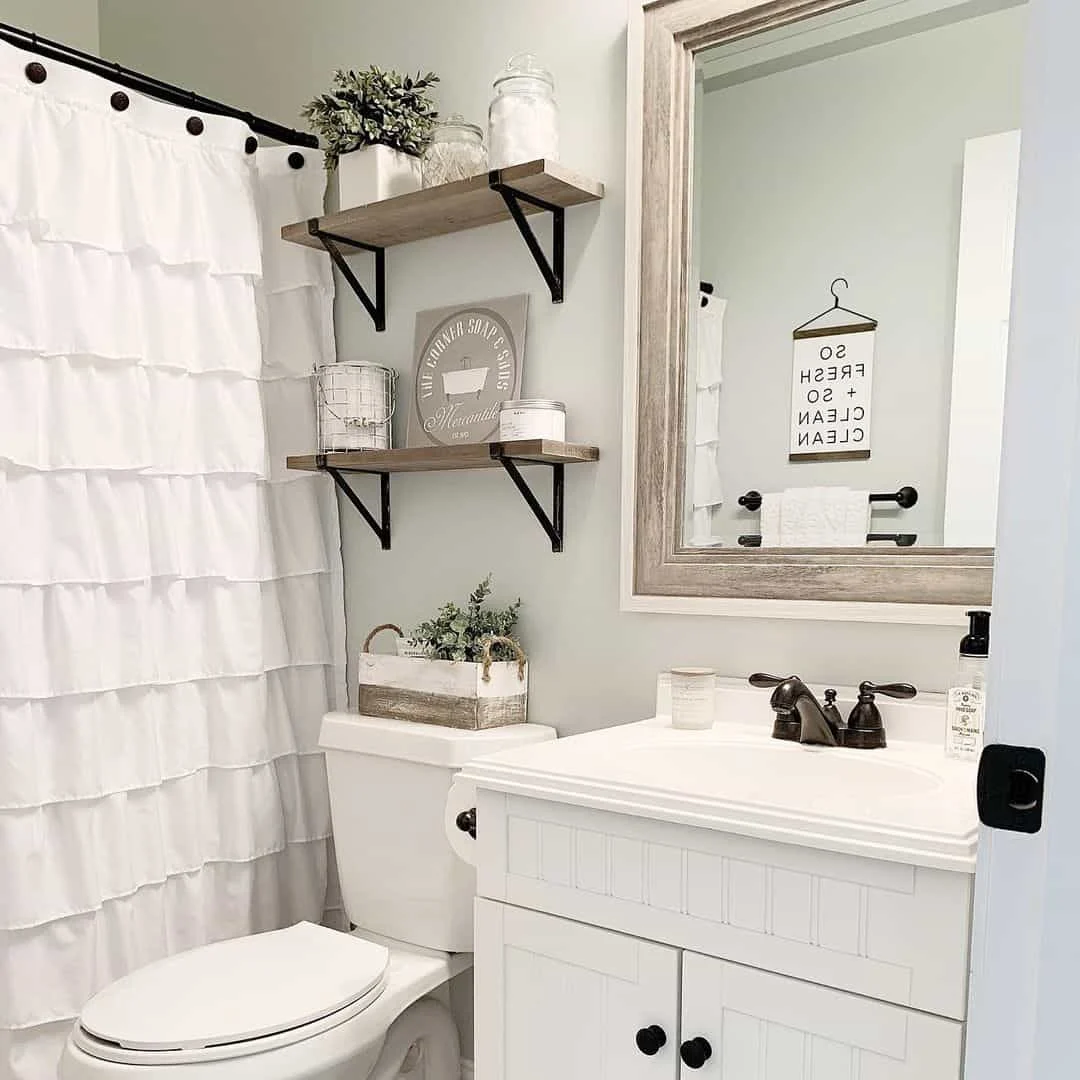Bathroom Décor with Neutral Shelf Décor: Why It Works