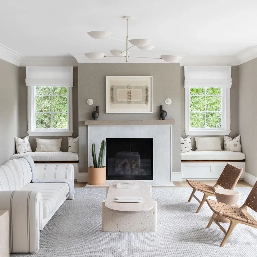 Building a Balanced Color Palette in a Neutral Small Living Room Décor