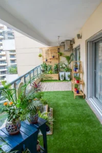 Cozy Balcony Rug Styling Ideas: Choosing the Right Rug Material