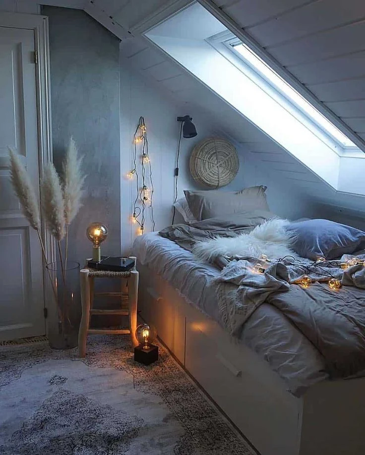 Cozy Bedroom Corner Décor Ideas: Layering Textures for Warmth