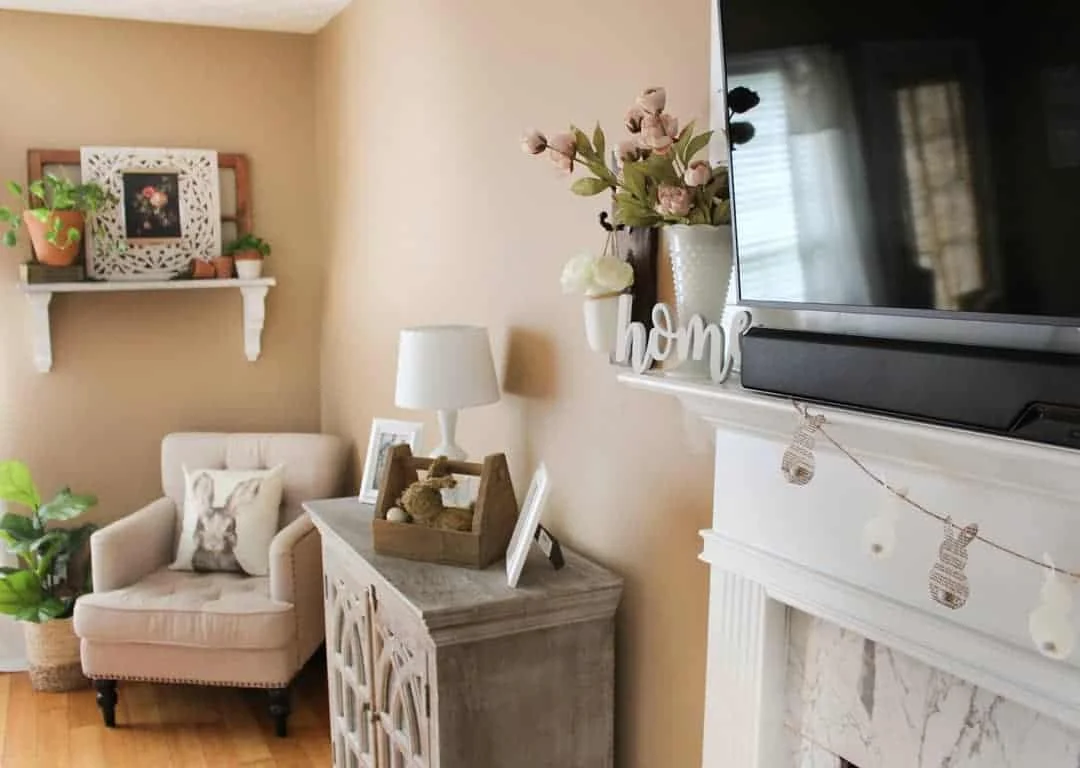 DIY home décor with clay pots: Living room accent ideas