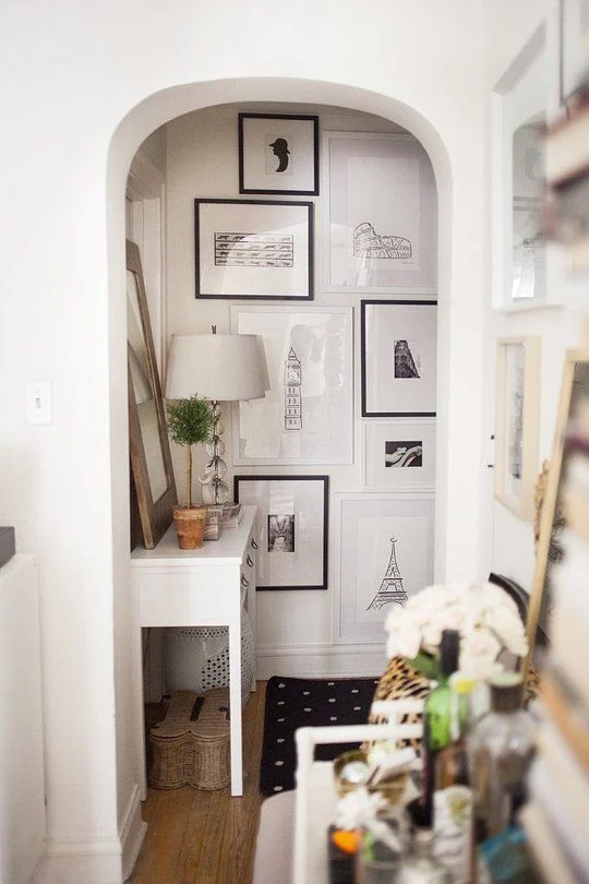 entryway wall décor inspiration for Small Apartments