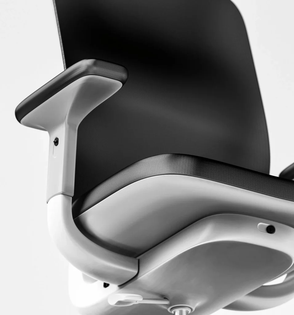 Ergonomic Design Elements that Support the Glutes