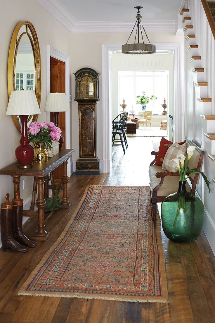 hallway décor with woven runner rugs: Choosing the Right Style