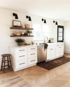 How kitchen décor with neutral dishware décor transforms your space