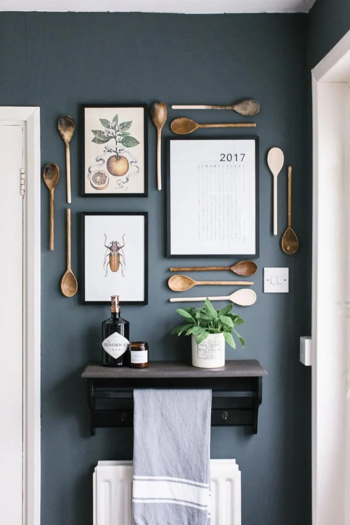 Modern Wall Décor Ideas for Kitchens and Small Spaces