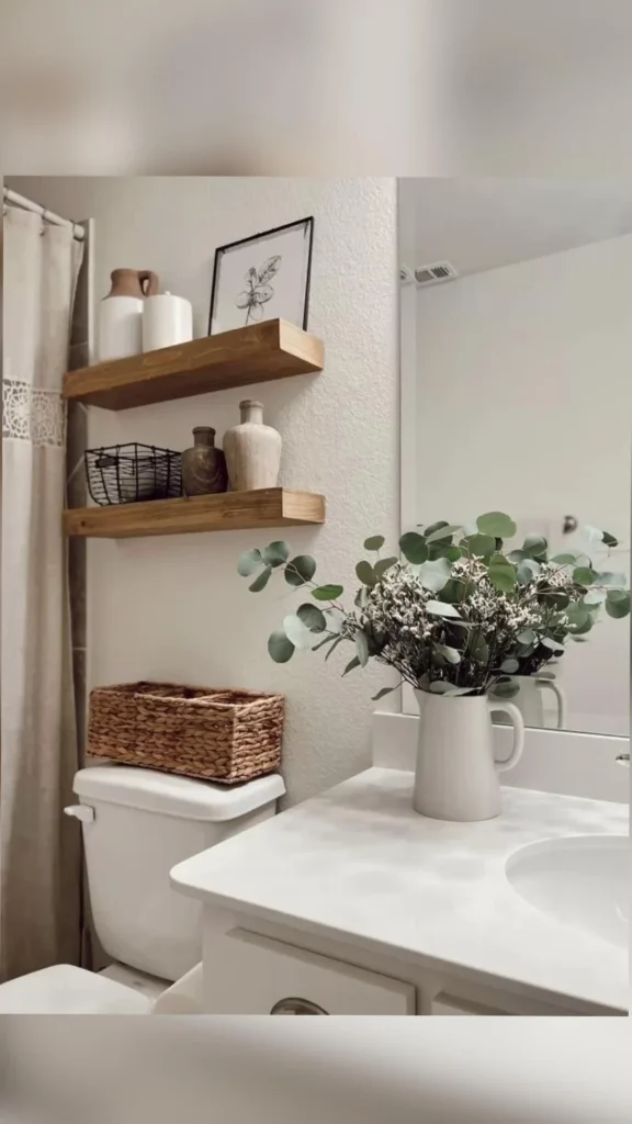 Styling Tips for Neutral Shelves in Small Bathrooms