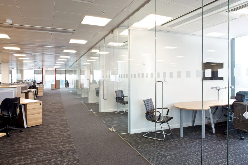 Using Ceramic Accents to Define Zones in Open‑Plan Offices