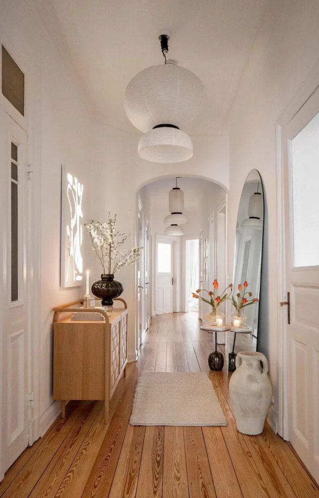 Why Hallway Décor with Ceramic Décor Pieces Works So Well
