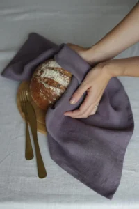 Why linen towels are the perfect partner for kitchen décor with linen towels